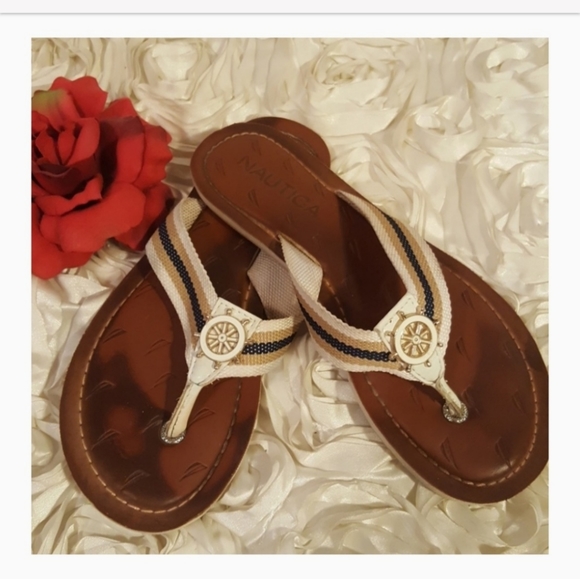 Nautica Womens Sandals Flip Flops. - Picture 2 of 9
